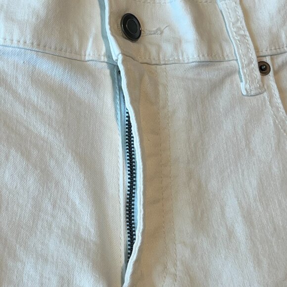 American Rag White Jeans Size 32W 32L - Picture 10 of 10